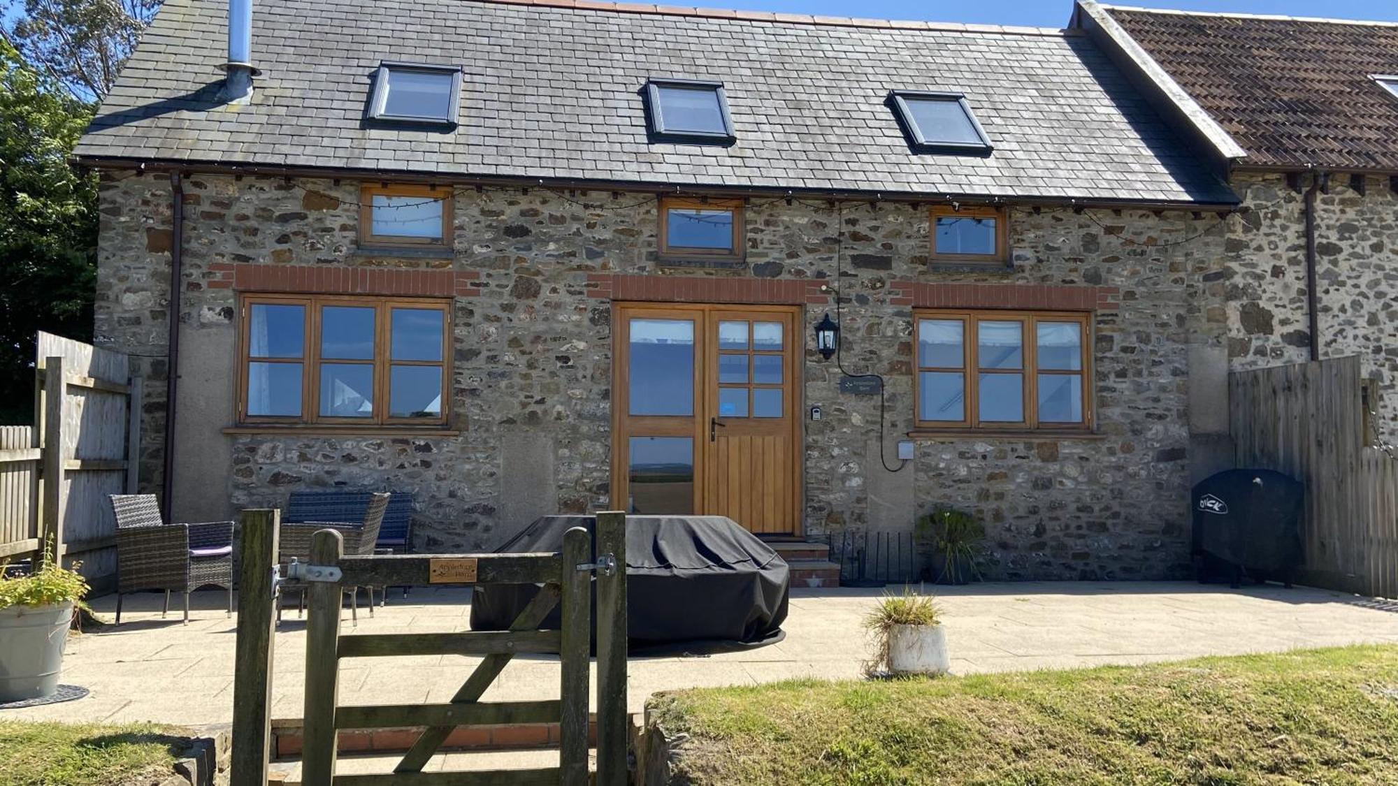 East Trayne Holiday Cottages South Molton Exterior photo